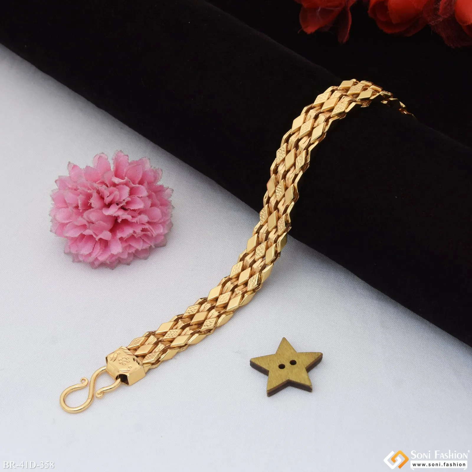 1 Gram Gold Plated Best Quality Elegant Design Bracelet for Men - Style D358