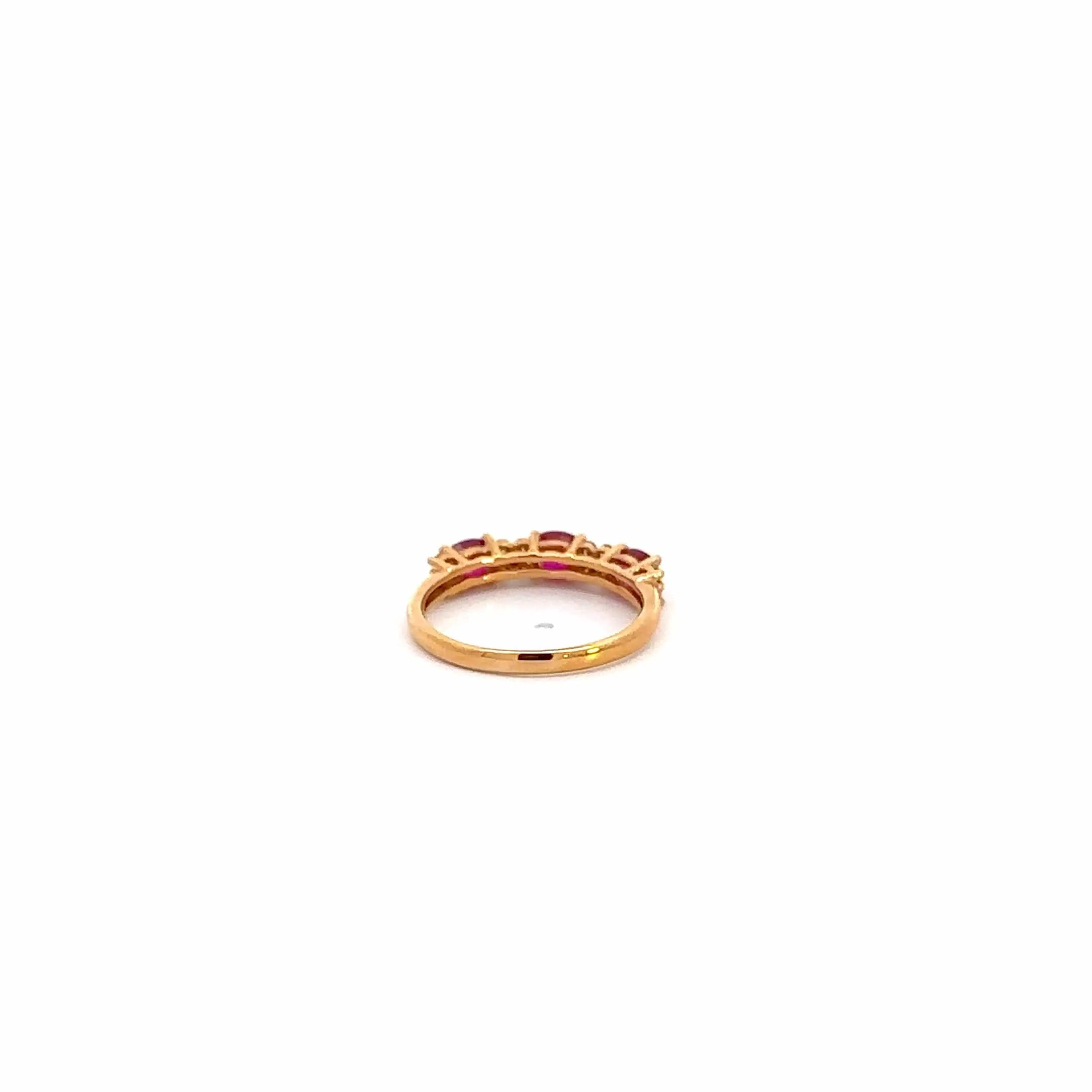 18k Gold Heat Treated Ruby Ring