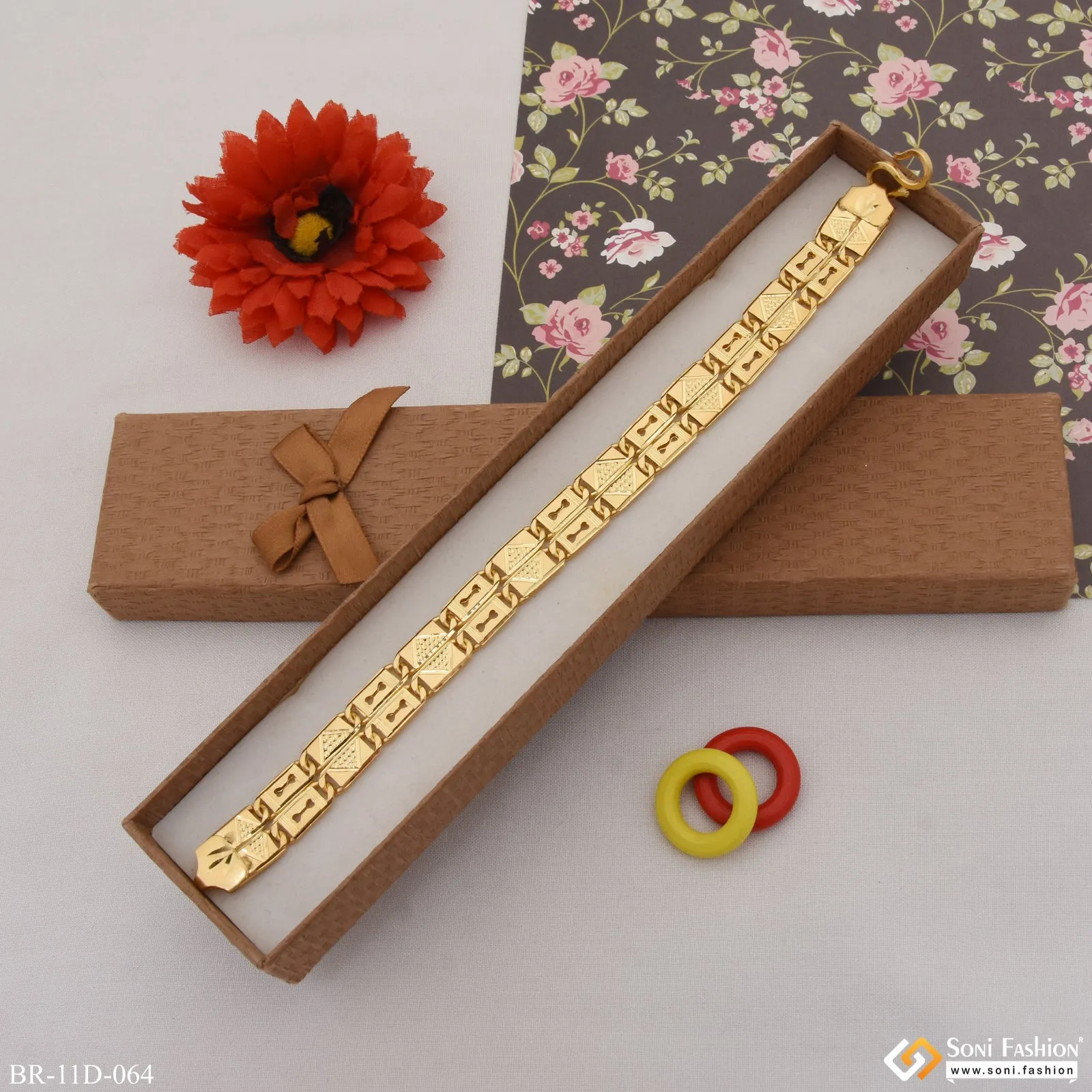 2 Line Lovely Design Gold Plated Nawabi Bracelet for Men - Style D064
