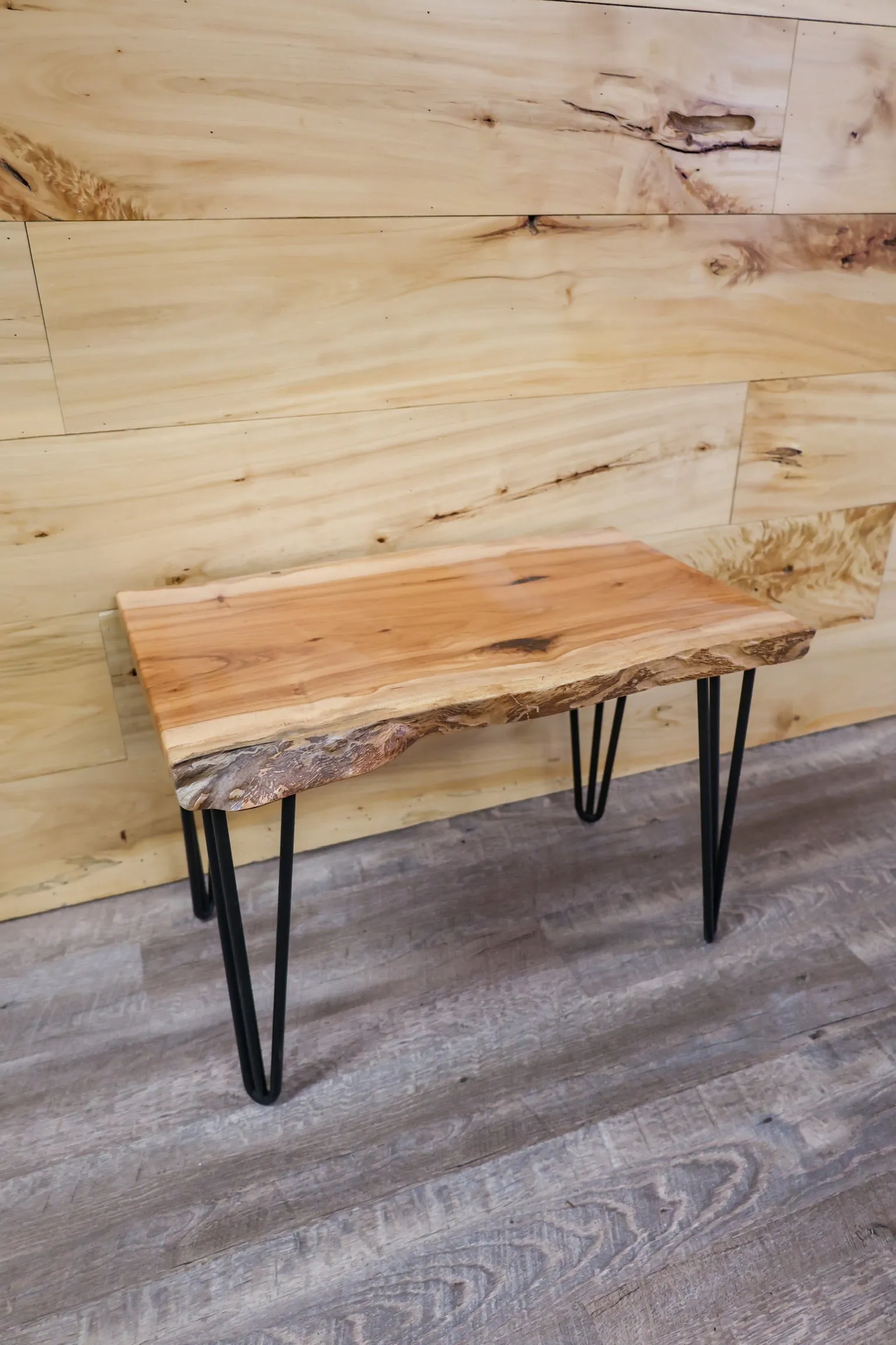 24" Pecan End Table with Hairpin Legs