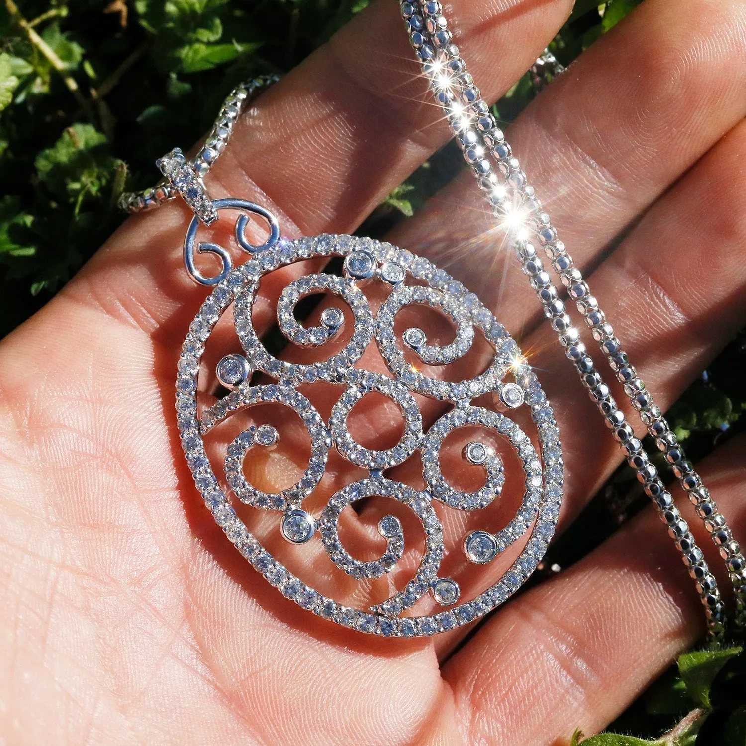 5.00ctw Round Diamond Open Filigree Oval Pendant Necklace 14K