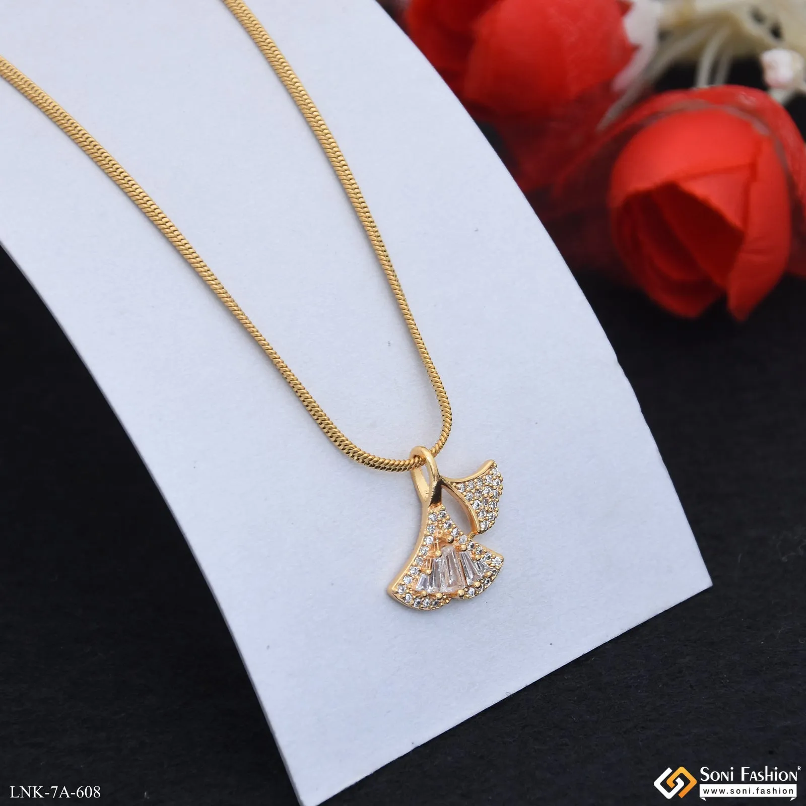 Artisanal Design Gold Plated Chain Pendant for Ladies - Style A608