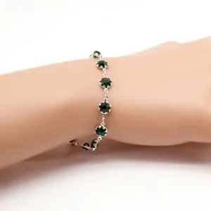 Chic Handmade Bracelets: Simplicity and Popularity