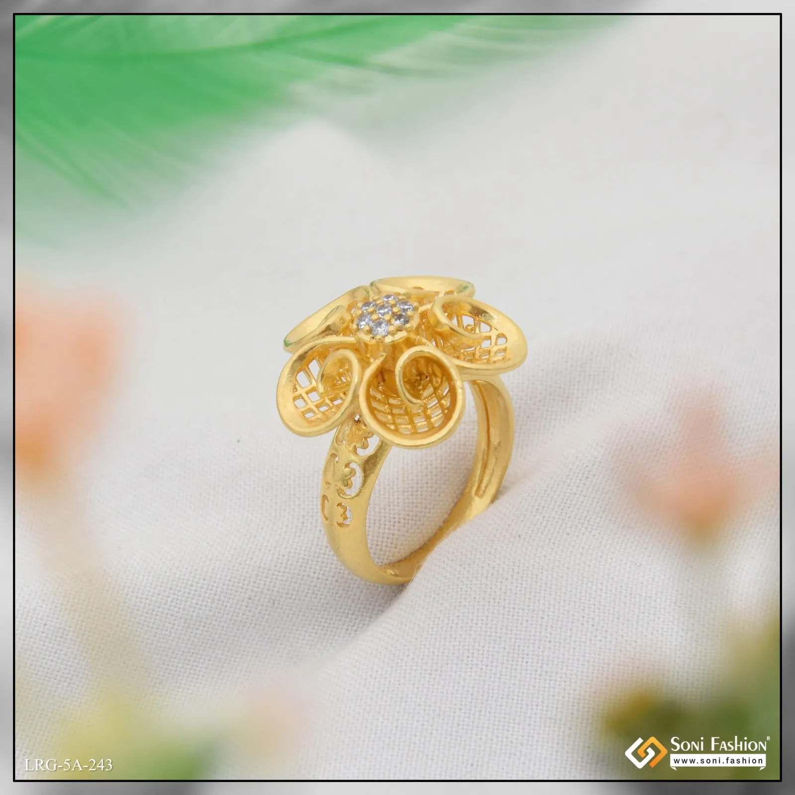 Eye-Catching Design Gold Plated Ring for Ladies - Style A243
