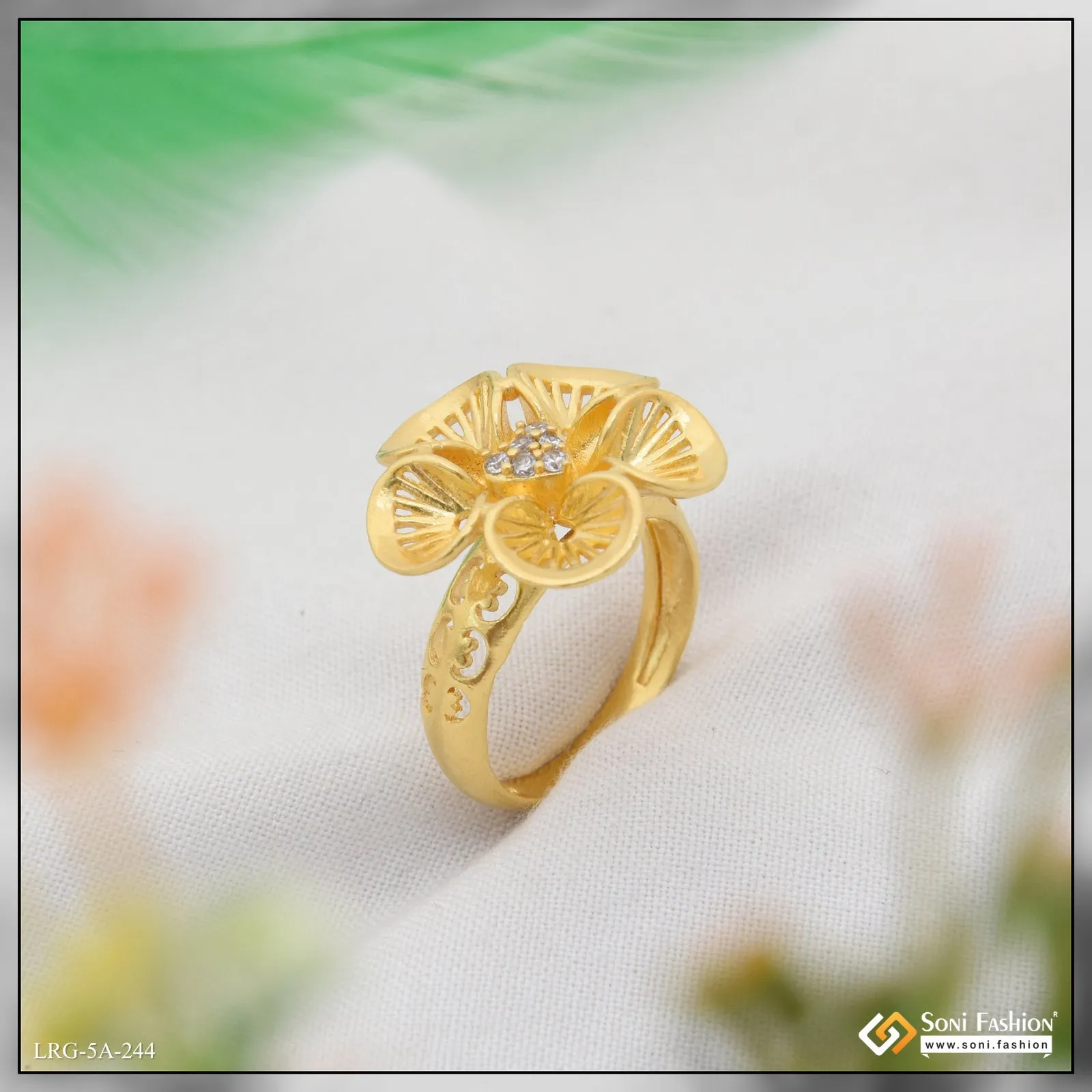 Eye-Catching Design Gold Plated Ring for Ladies - Style A244