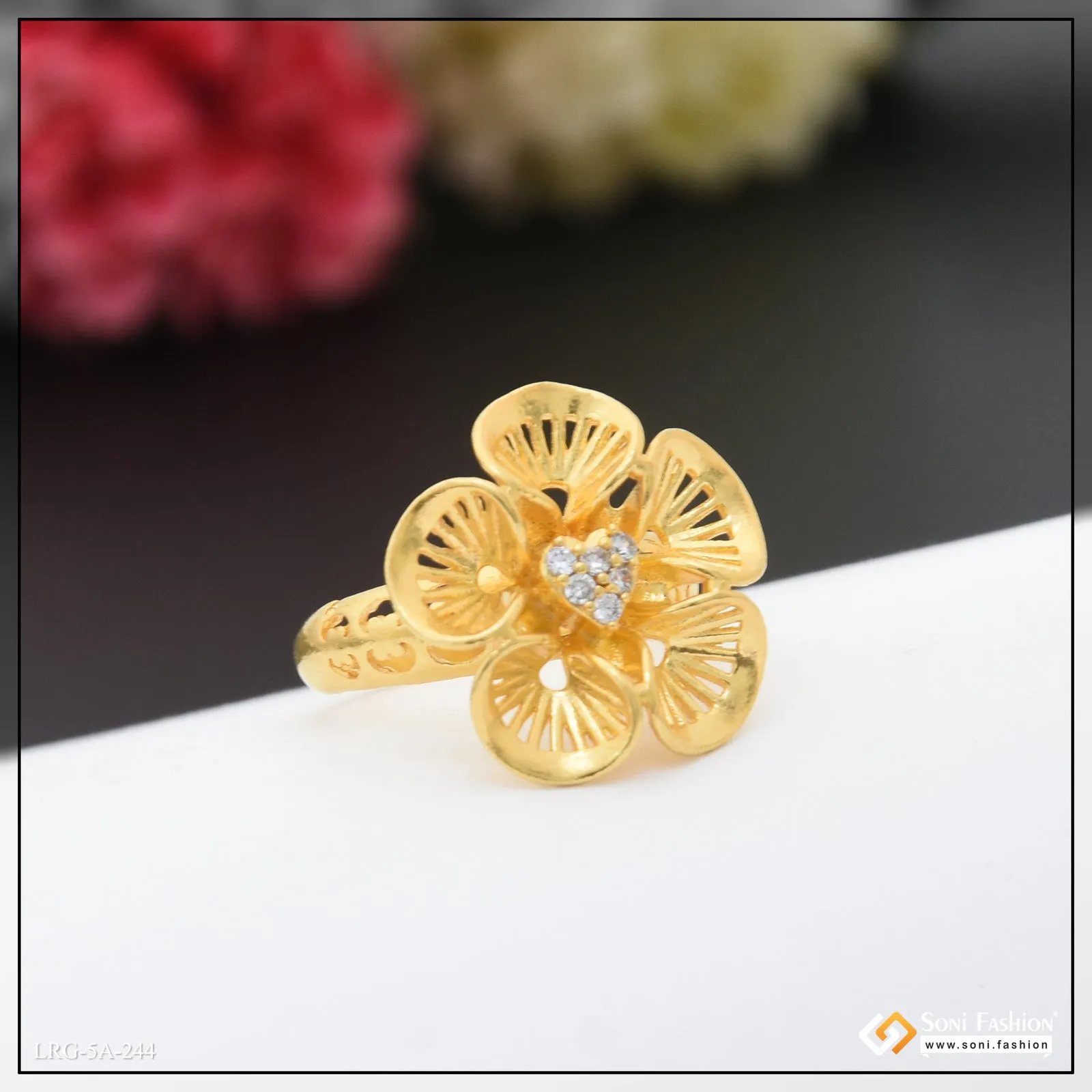 Eye-Catching Design Gold Plated Ring for Ladies - Style A244