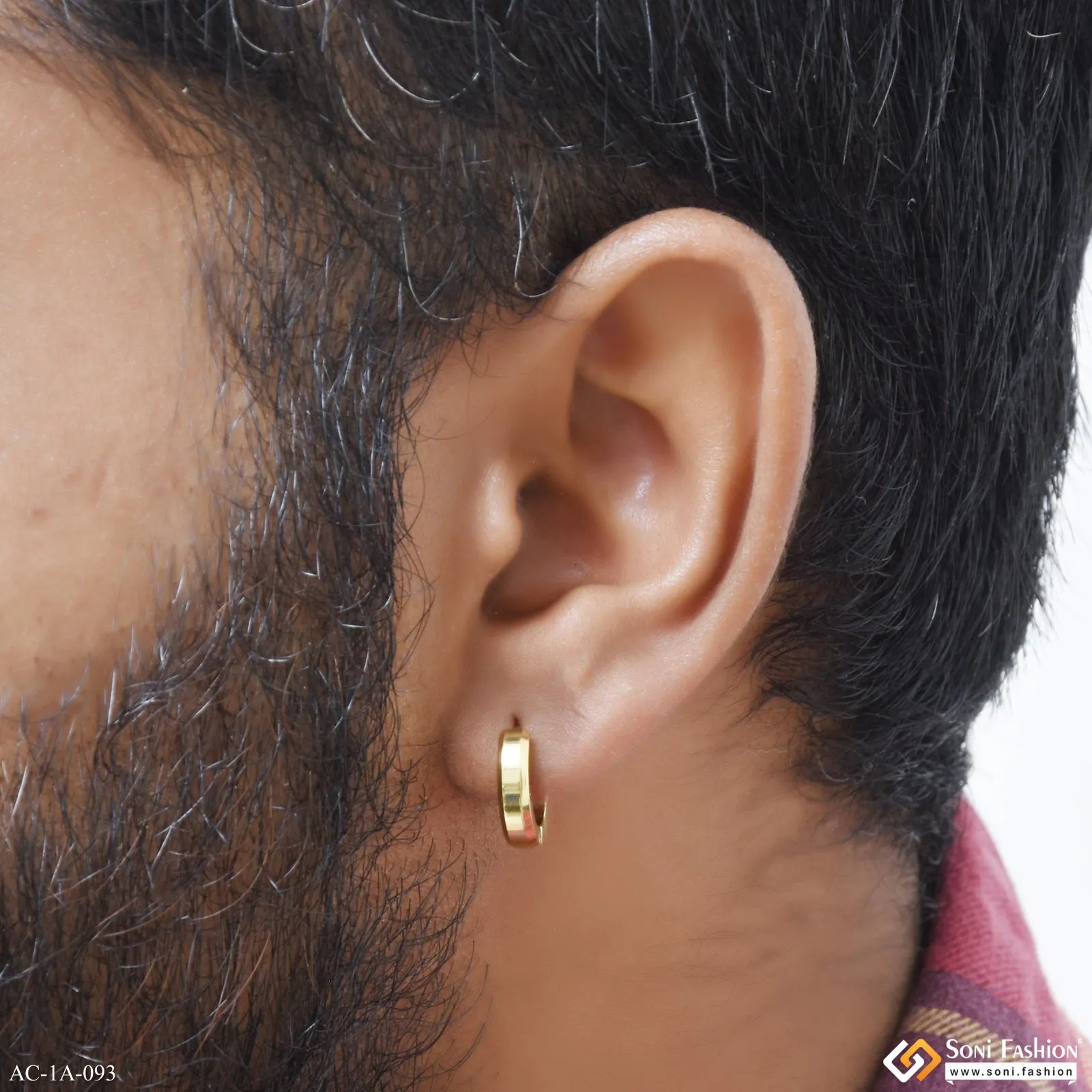 Golden Color Stainless Steel Stud Earring For Men (1 Pc) - Style A093