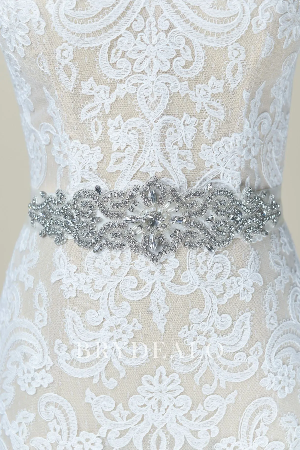 Luxurious Rhinestones Pearls Bridal Sash Online