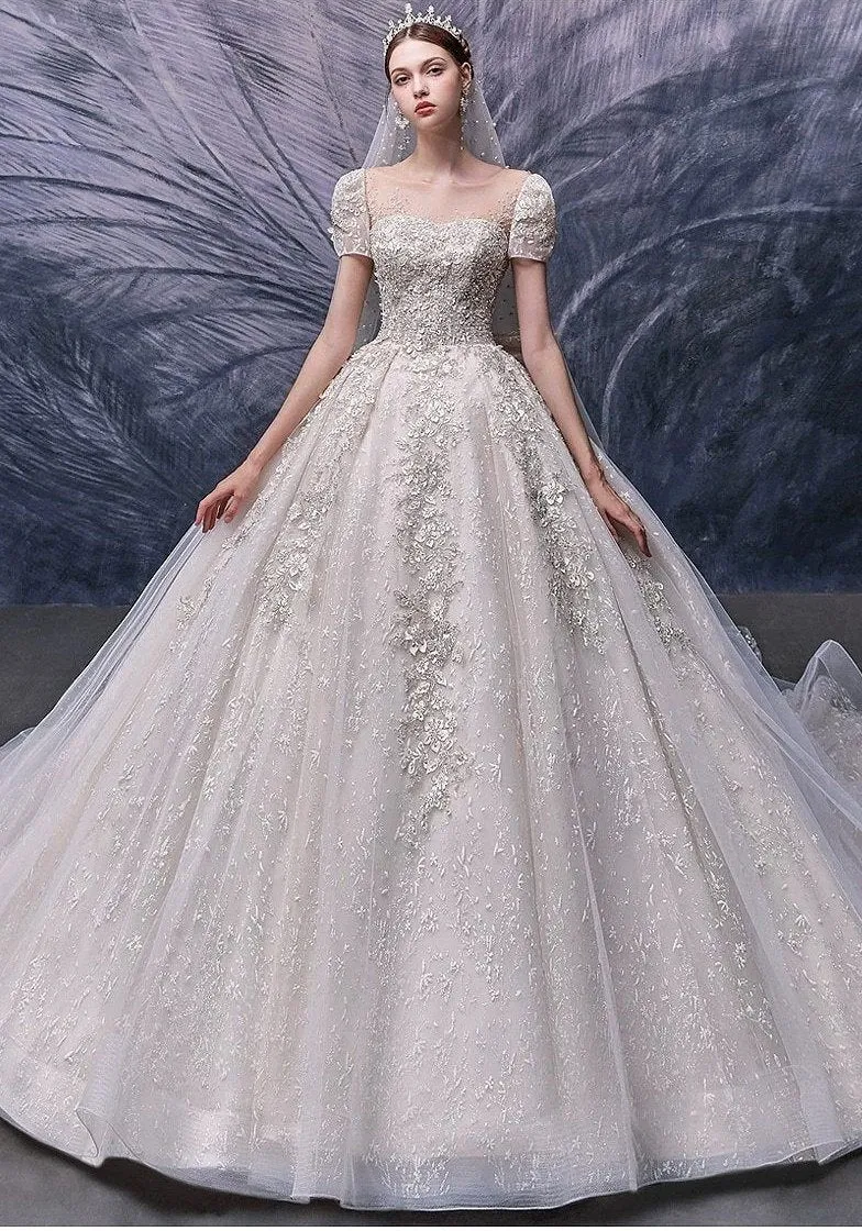 New Luxurious Wedding Dress with Beaded Crystals