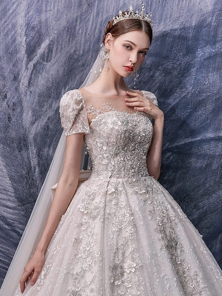 New Luxurious Wedding Dress with Beaded Crystals