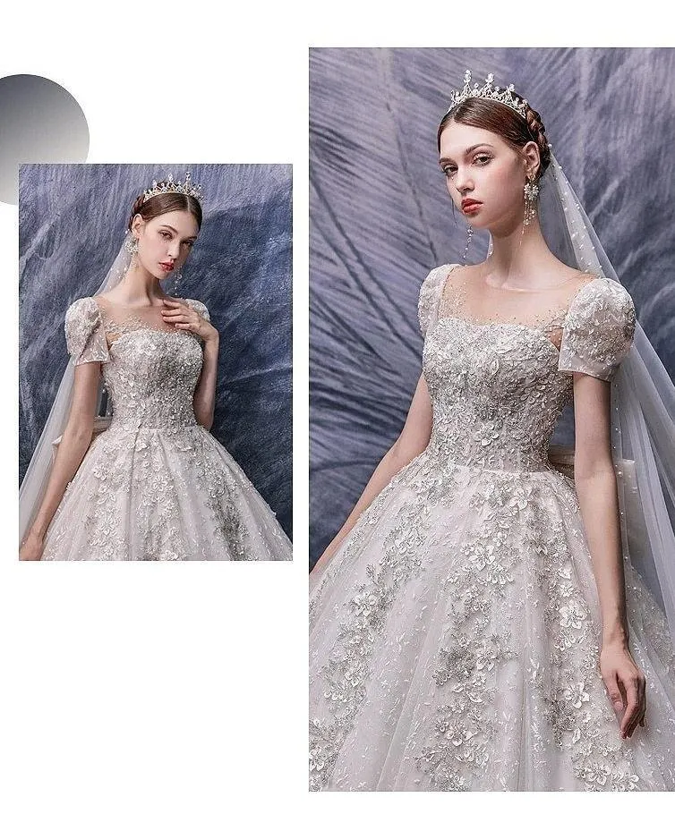 New Luxurious Wedding Dress with Beaded Crystals