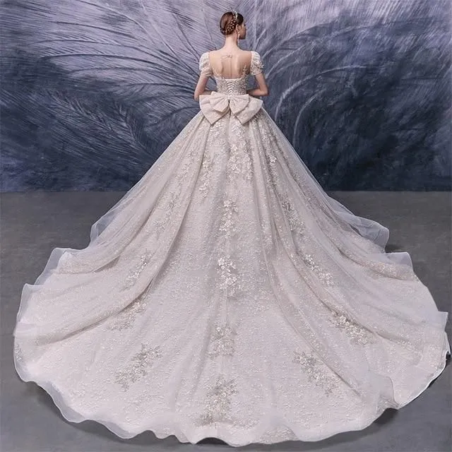 New Luxurious Wedding Dress with Beaded Crystals