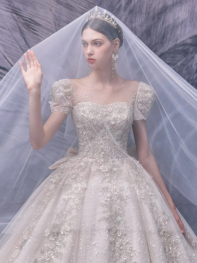 New Luxurious Wedding Dress with Beaded Crystals