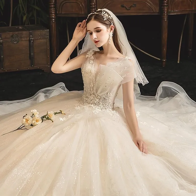 New Shiny Princess Wedding Dress with Luxurious Lace