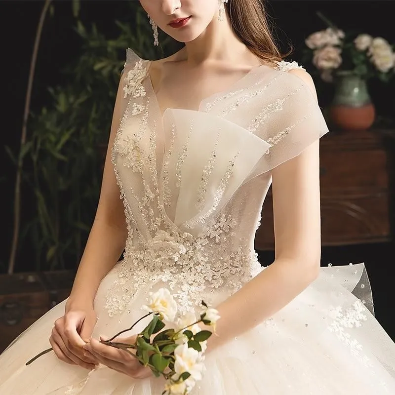New Shiny Princess Wedding Dress with Luxurious Lace
