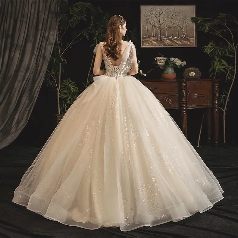 New Shiny Princess Wedding Dress with Luxurious Lace